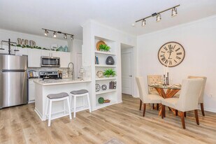 Woodland Point in Magnolia, TX - Building Photo