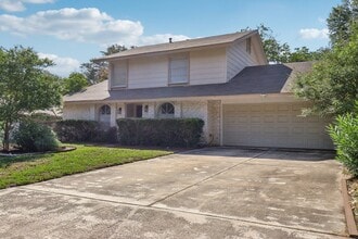 1710 Searcy Dr in San Antonio, TX - Building Photo - Building Photo