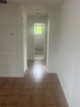 415 E 24th St in Hialeah, FL - Building Photo - Building Photo