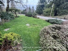 43390 Nestucca River Rd in Cloverdale, OR - Building Photo - Building Photo