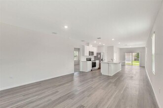 5879 Galloping Dr in Apopka, FL - Building Photo - Building Photo