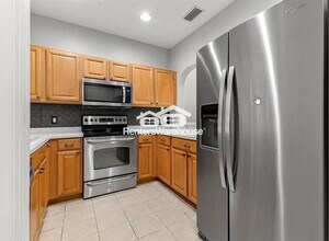 214 Cape Harbour Loop in Bradenton, FL - Building Photo - Building Photo
