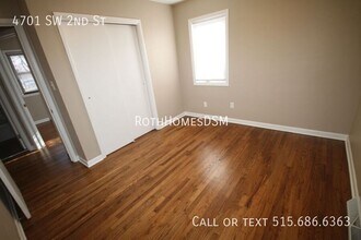 4701 SW 2nd St in Des Moines, IA - Building Photo - Building Photo