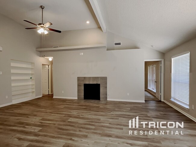 212 Sunset Dr in Glenn Heights, TX - Building Photo - Building Photo