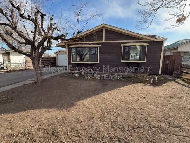 property at 1725 Glenwood Ave