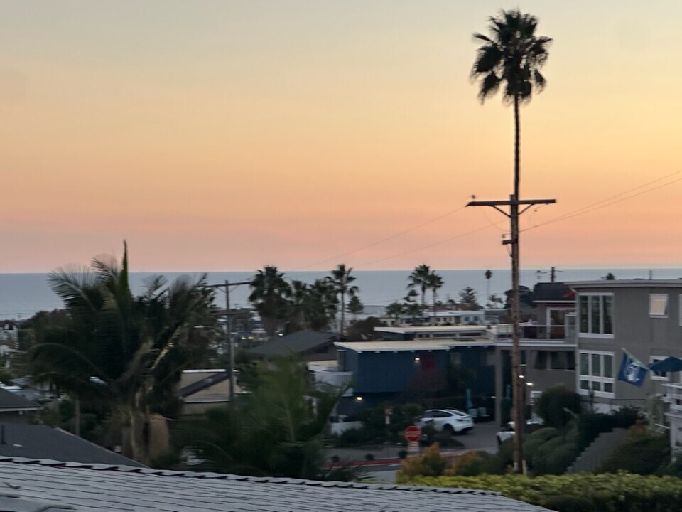 33772 Violet Lantern St, Unit B in Dana Point, CA - Building Photo