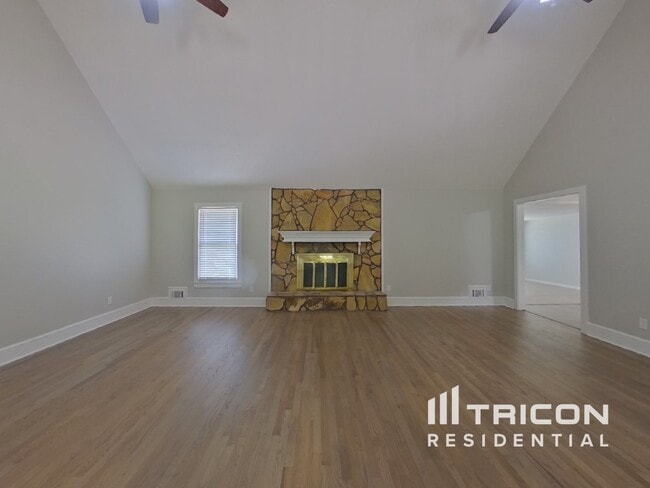 115 Woodhawk Ln in Stockbridge, GA - Building Photo - Building Photo