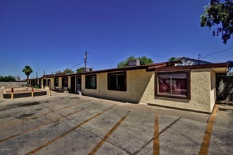 Sunset Acres in Phoenix, AZ - Building Photo - Building Photo