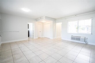 8300 Abbott Ave in Miami Beach, FL - Building Photo - Building Photo