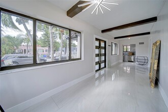 1721 SW 11th Terrace in Miami, FL - Building Photo - Building Photo