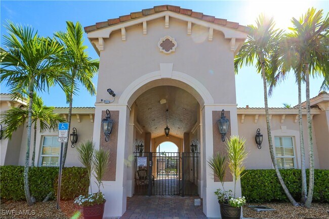 4004 Cherrybrook Loop in Ft. Myers, FL - Building Photo - Building Photo