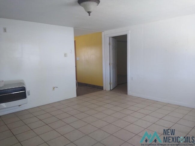 1504 S Santa Clara St in Deming, NM - Building Photo - Building Photo