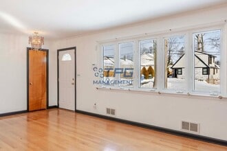 29 Glendale Rd in Woodbridge Township, NJ - Building Photo - Building Photo