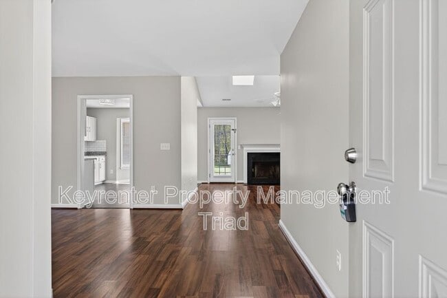 701 Ashcroft Rd in Greensboro, NC - Building Photo - Building Photo