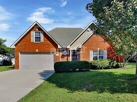 1628 Antebellum Dr in Murfreesboro, TN - Building Photo