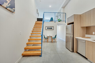 Journee LA in Los Angeles, CA - Building Photo - Interior Photo