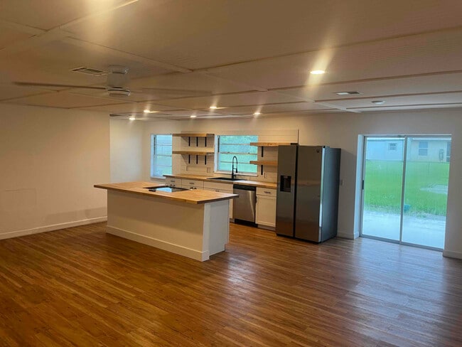 1207 Garland Ave in Sebring, FL - Building Photo - Building Photo