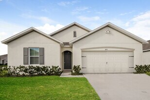 1883 Green Dragon Dr in St. Cloud, FL - Building Photo