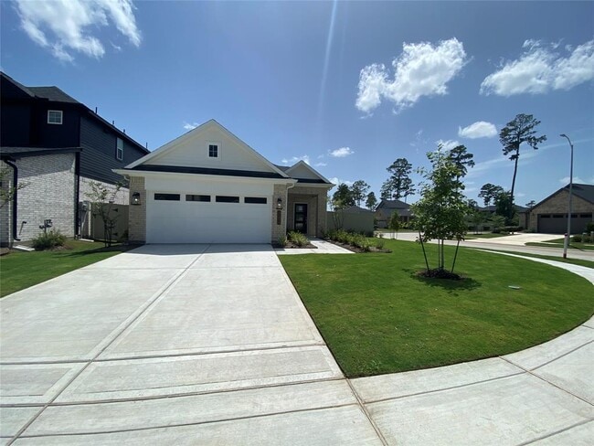 property at 40414 Gerygone Ln
