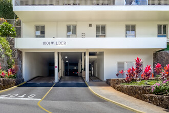 1001 Wilder Ave in Honolulu, HI - Building Photo - Building Photo