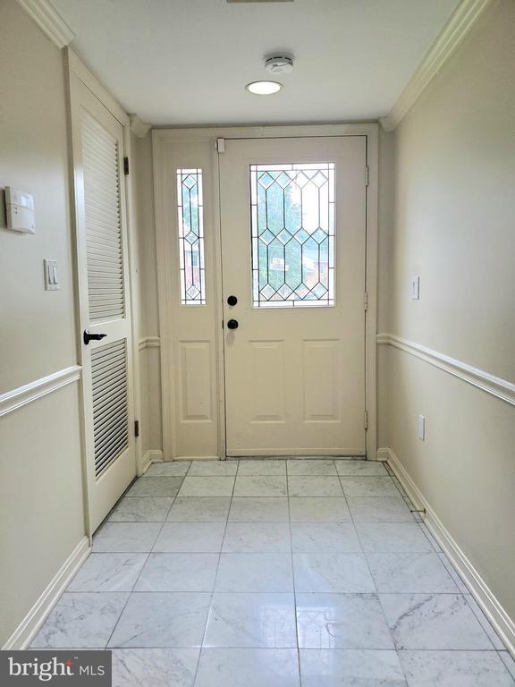 742 S Granada St in Arlington, VA - Building Photo - Building Photo