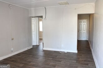 700 Neal St NW in Atlanta, GA - Building Photo - Building Photo