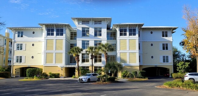 property at 1330 Villa Marbella Ct