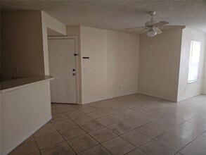 4540 Commander Dr in Orlando, FL - Building Photo - Building Photo