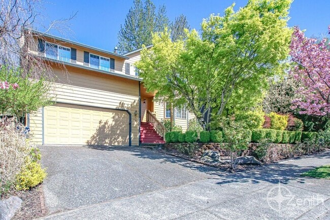 3907 SE Sunrise Dr in Camas, WA - Building Photo - Building Photo