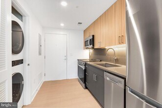 2000 Dreer St in Philadelphia, PA - Building Photo - Building Photo