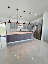 9468 Attica Cir in Port Charlotte, FL - Building Photo - Building Photo