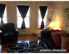 28 Whitman St in Somerville, MA - Building Photo - Building Photo