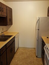 1212 2nd St NE in St. Cloud, MN - Building Photo - Building Photo