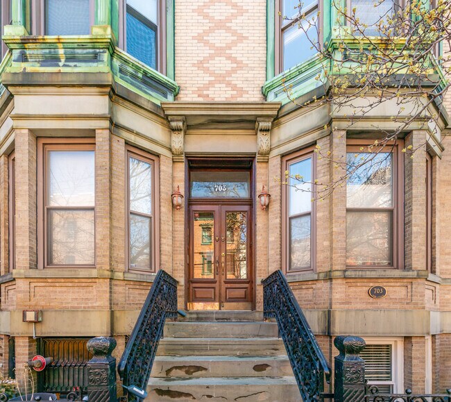 703 Park Ave in Hoboken, NJ - Building Photo - Building Photo