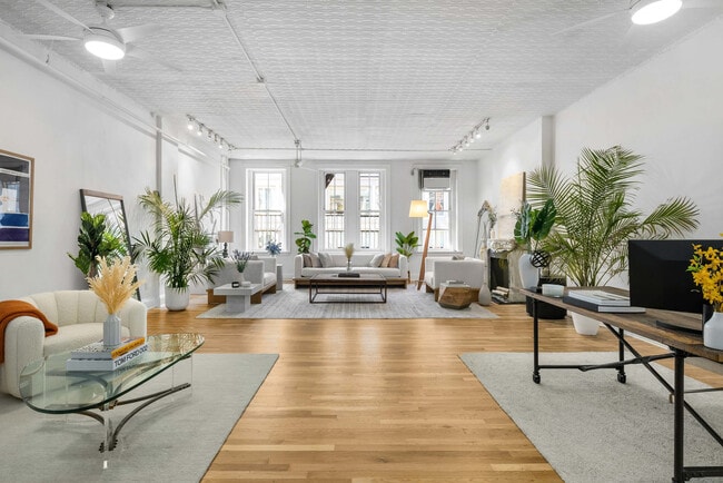 property at 508 Broadway