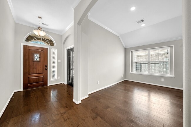 property at 18739 Laurel Hills Dr