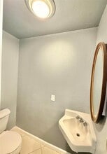 5915 Fairmeadow Dr in Beaumont, TX - Building Photo - Building Photo