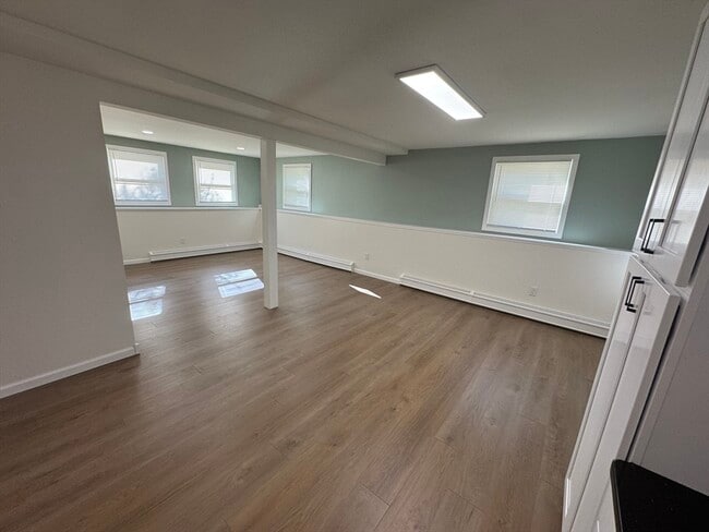 77 Cranston St in Westfield, MA - Building Photo - Building Photo