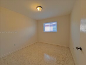 628 W 17th St in Hialeah, FL - Building Photo - Building Photo