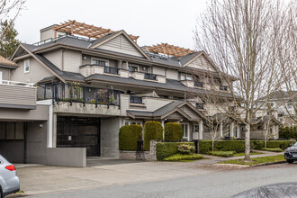 1117 St. Andrews Av in North Vancouver, BC - Building Photo - Building Photo