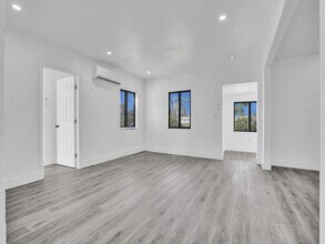 940 SW 28th St in Fort Lauderdale, FL - Building Photo - Building Photo