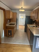 608 E Lynfield Dr in Rockville, MD - Building Photo - Building Photo