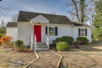 8586 Pocahontas Trail in Williamsburg, VA - Building Photo - Building Photo