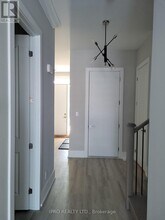 1022 Hansler Rd in Welland, ON - Building Photo - Building Photo