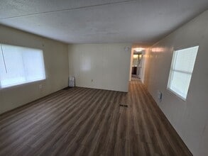 2004 Palm St in St. Cloud, FL - Building Photo - Building Photo