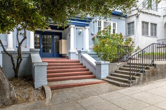 2715 Channing in Berkeley, CA - Building Photo - Building Photo