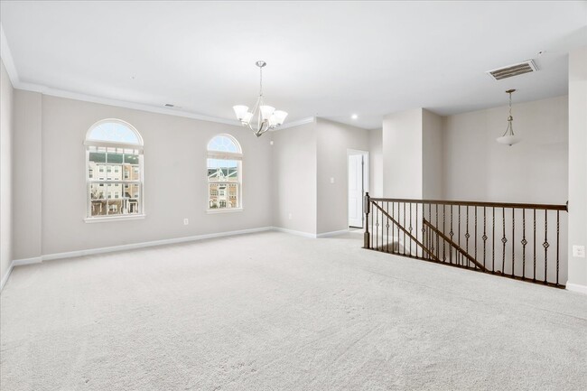 6026 Forum Sq in Frederick, MD - Building Photo - Building Photo