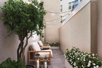 251 Newark Ave in Jersey City, NJ - Building Photo - Building Photo