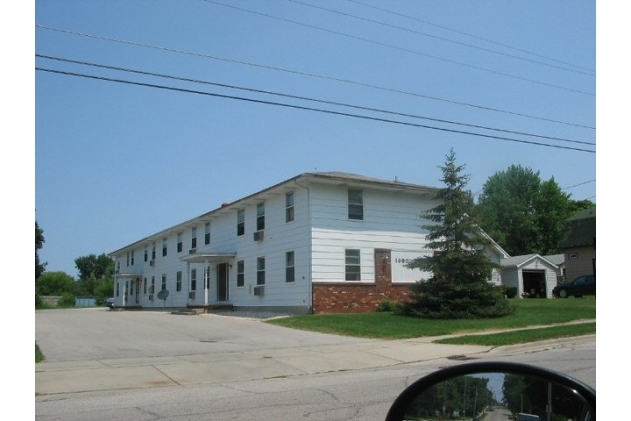 1360-1362 Western Ave in Green Bay, WI - Building Photo