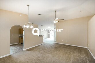 4128 Misty Meadow Ct N in Jacksonville, FL - Building Photo - Building Photo